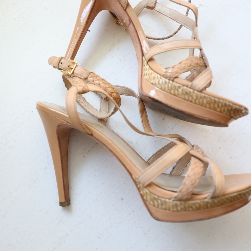 Joan & David Natural nude strappy heels - Picture 4 of 8